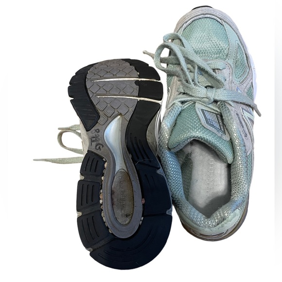 New Balance 990v4 Women’s Sneakers Size 5 Mint Green $175 MSRP Made in USA - Picture 9 of 10